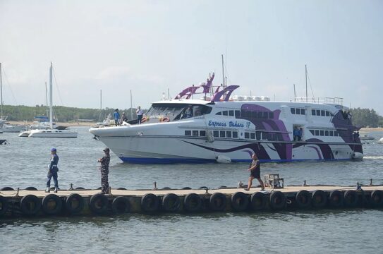 Fast Ferry Bali